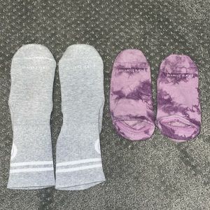 Pure barre socks set of 2